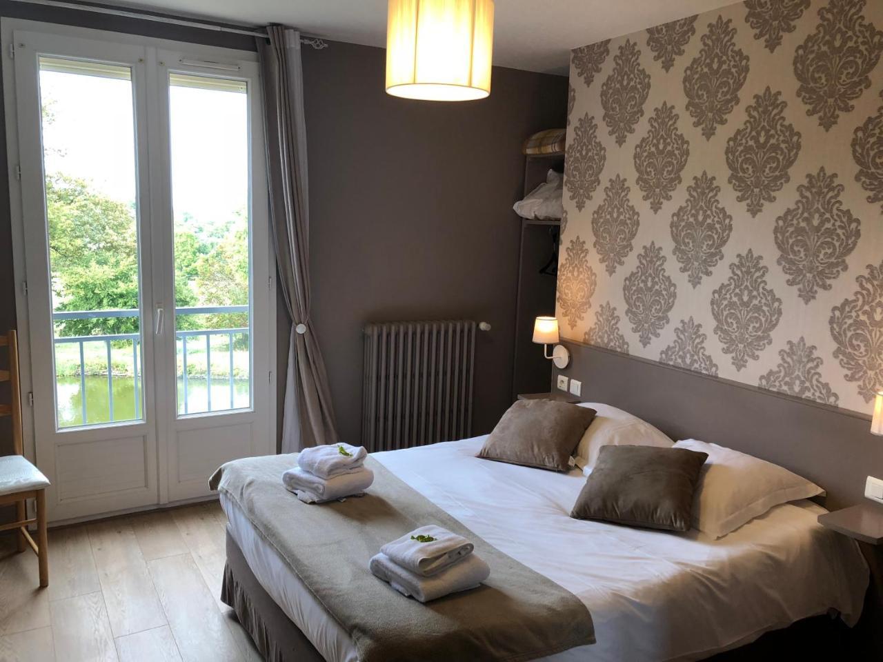 Logis Hotel Auberge De L'Etang Magnac-Bourg Екстер'єр фото