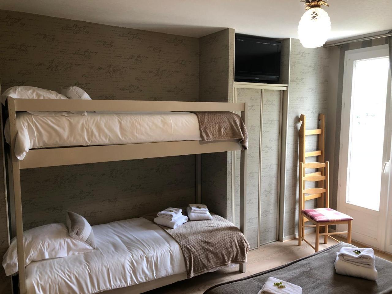 Logis Hotel Auberge De L'Etang Magnac-Bourg Екстер'єр фото
